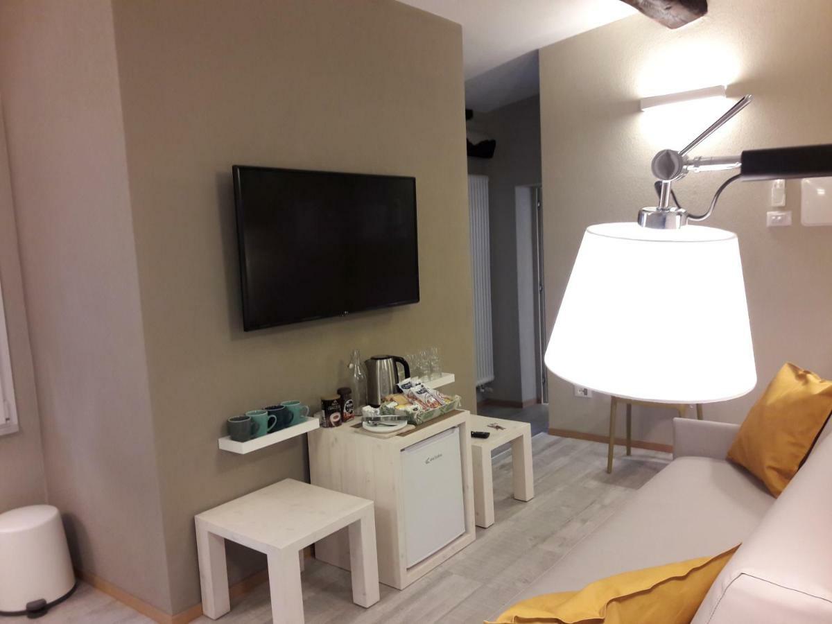 Santa Marta Rooms - เวอนาซซา ภายนอก รูปภาพ