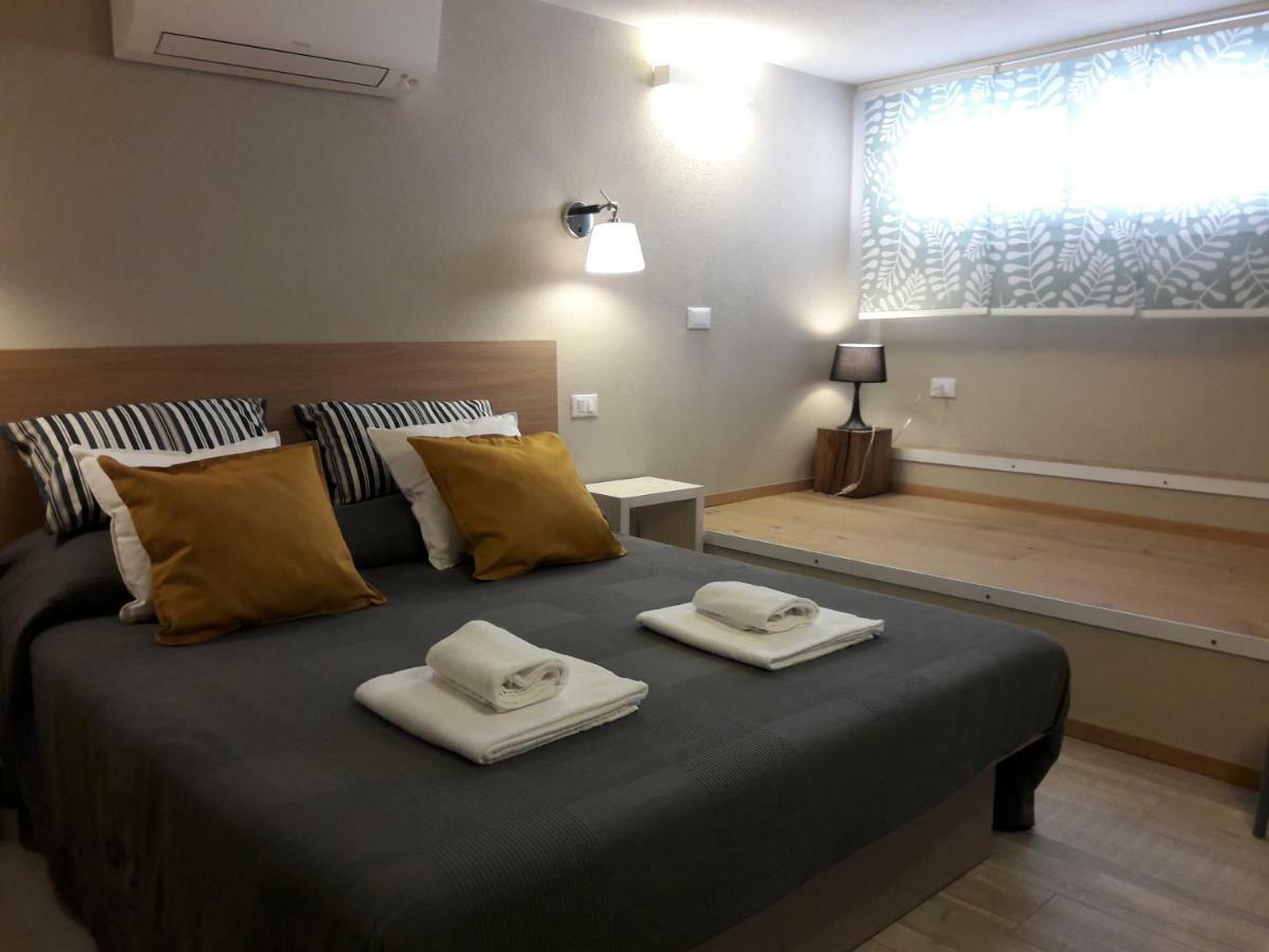 Santa Marta Rooms - เวอนาซซา ภายนอก รูปภาพ